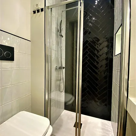 Tatil Evi La Casa Delle Meraviglie Milano